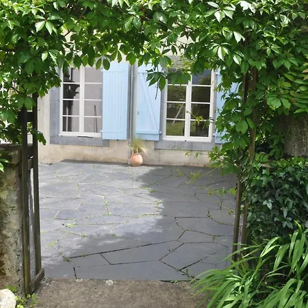 D'étape Le Couvent D'ossau Couette-café Louvie Juzon