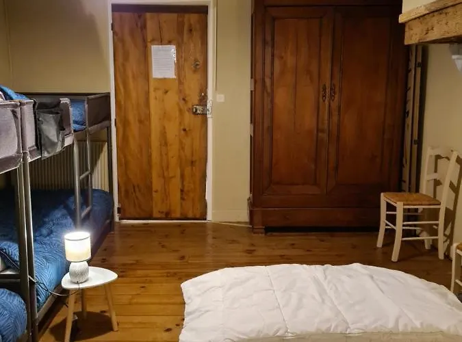 D'etape Le Couvent D'ossau Bed & Breakfast *