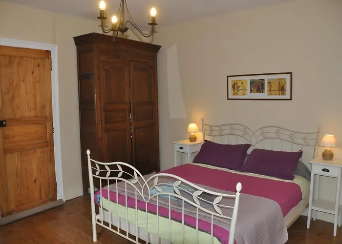 D'etape Le Couvent D'ossau Bed & Breakfast *
