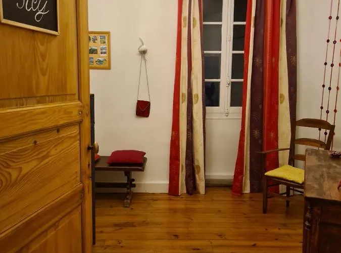 Couette-café D'étape Le Couvent D'ossau *